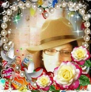 Meet your Posher, Lucy